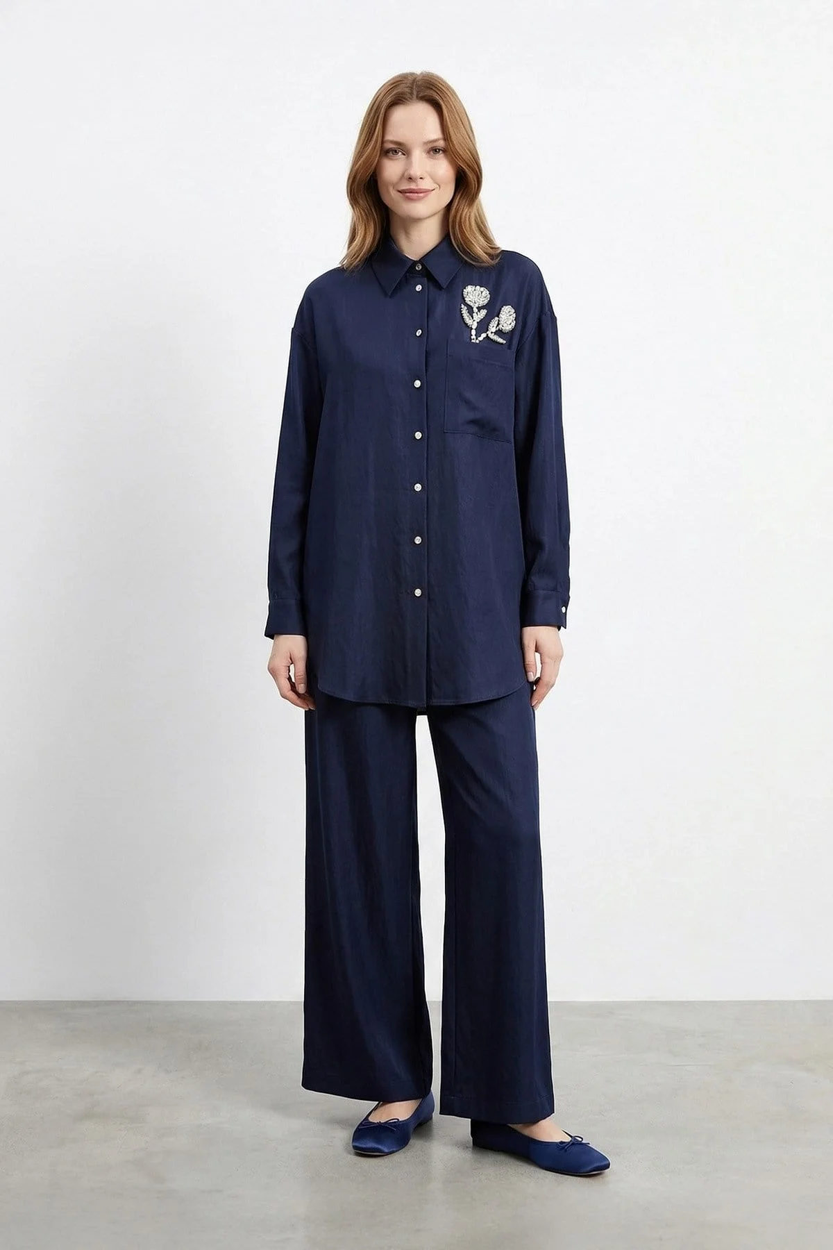 Taş İşleme Detaylı Denim Takım
