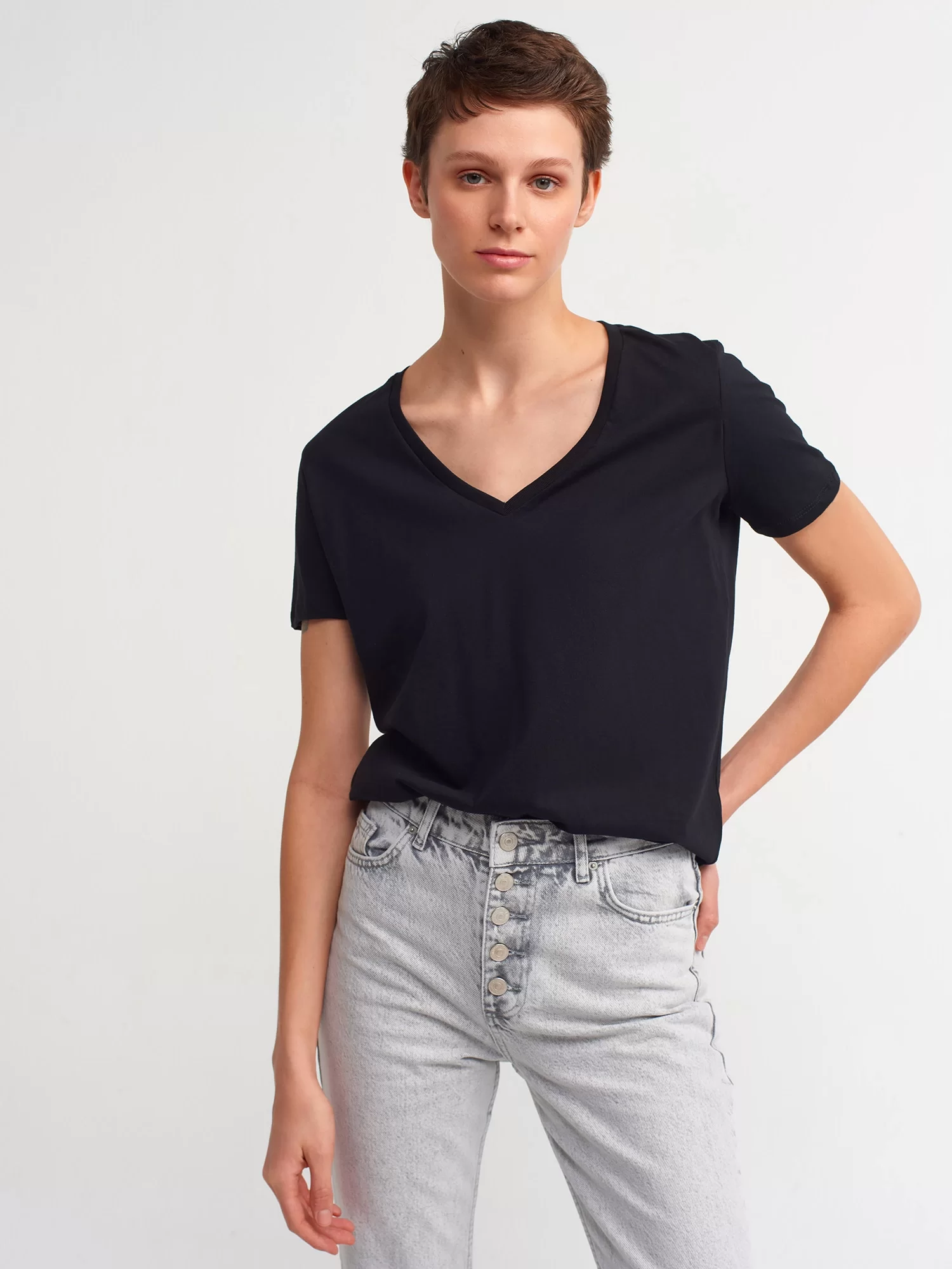 Yaka Basic T-Shirt-Siyah