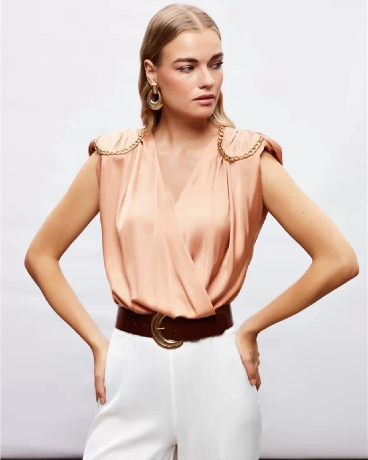 Zincir Detaylı Bodysuit