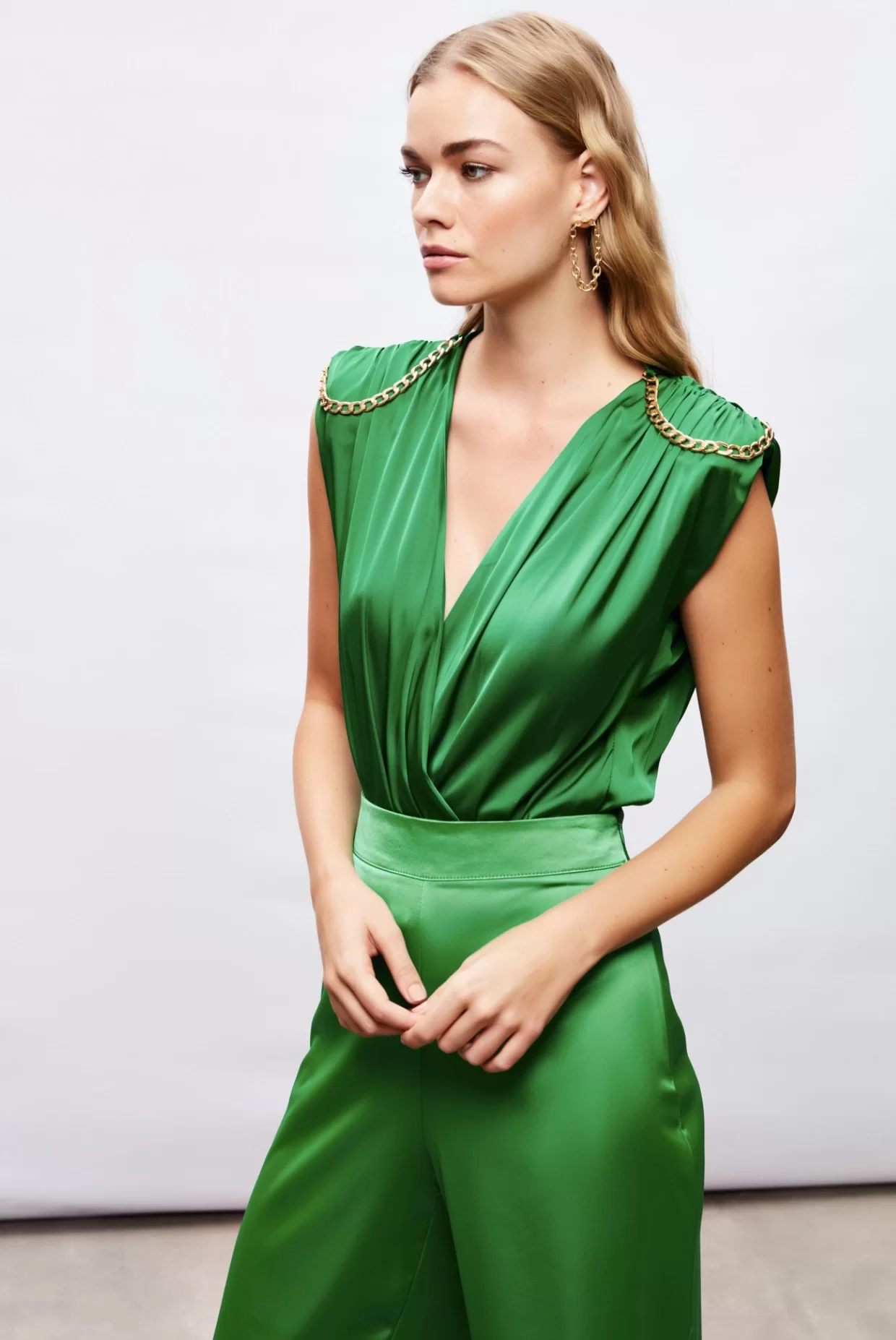 Zincir Detaylı Bodysuit