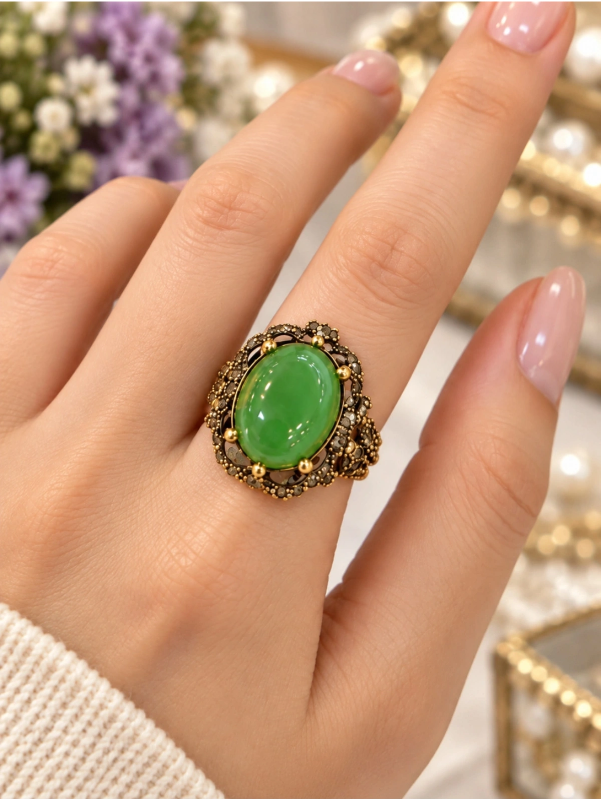 Yeşil Oval Taşlı Yüzük