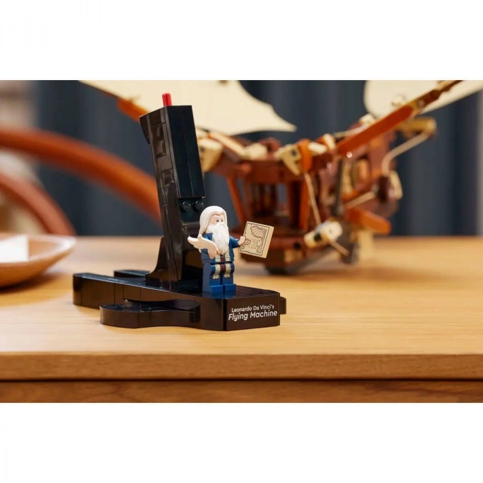 10363 Lego icons - Leonardo da Vincinin Uçan Makinesi 493 parça +18 yaş
