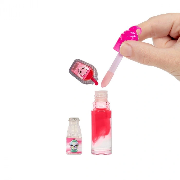 120711 Yummiland Bianca Bubblegum Bebeği ve Dudak Parlatıcısı