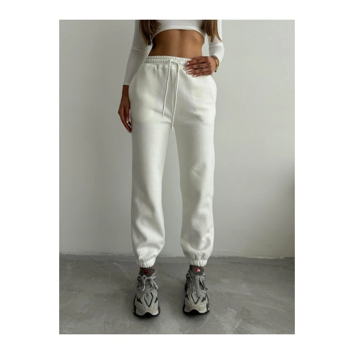 3 iplik şardonlu paça lastikli eşofman beyaz