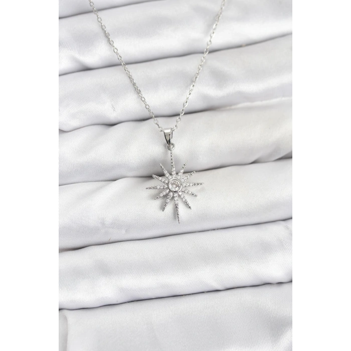 316L Çelik Zincir Gümüş Renk Kutup Yıldızı Model Zirkon Taşlı Kadın Kolye