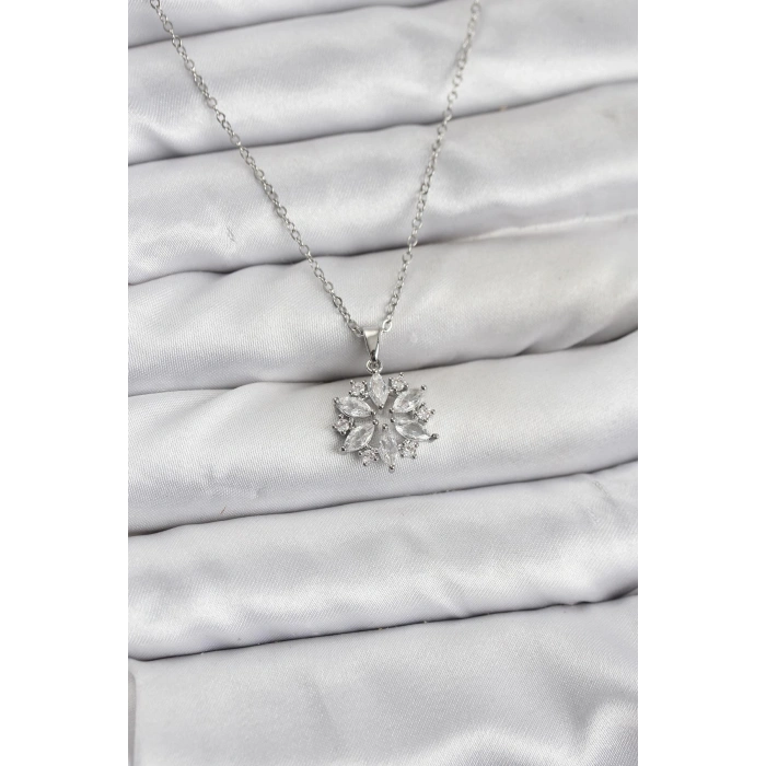316L Çelik Zincir Gümüş Renk Lotus Model Zirkon Taşlı Kadın Kolye