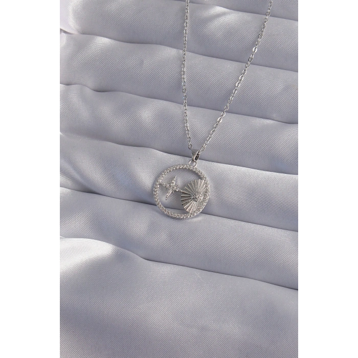 316L Çelik Zincir Gümüş Renk Zirkon Taşlı Yıldız Figürlü Oval Kolye