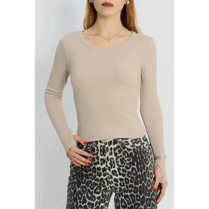 Bisiklet Yaka Parmak Geçmeli Kaşkorse bluz bej