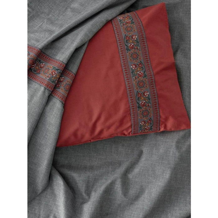 Çift Kişilik Nev Takımı Felina Bordo