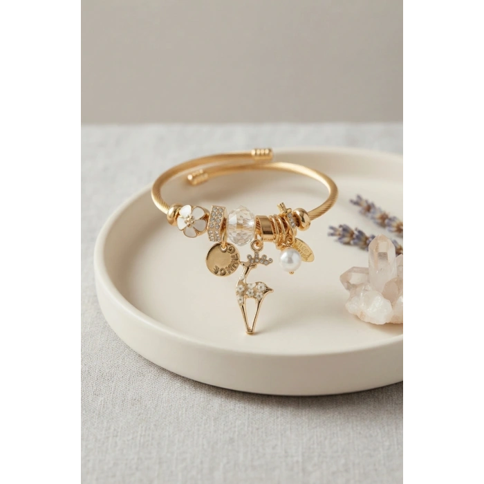 Geyik Model Gold Renk Beyaz Charmlı Bileklik
