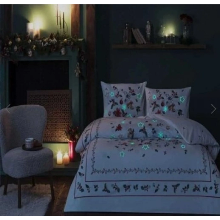 Glow Parlayan Çift Kişilik Nev Takımı Charm Kırmızı