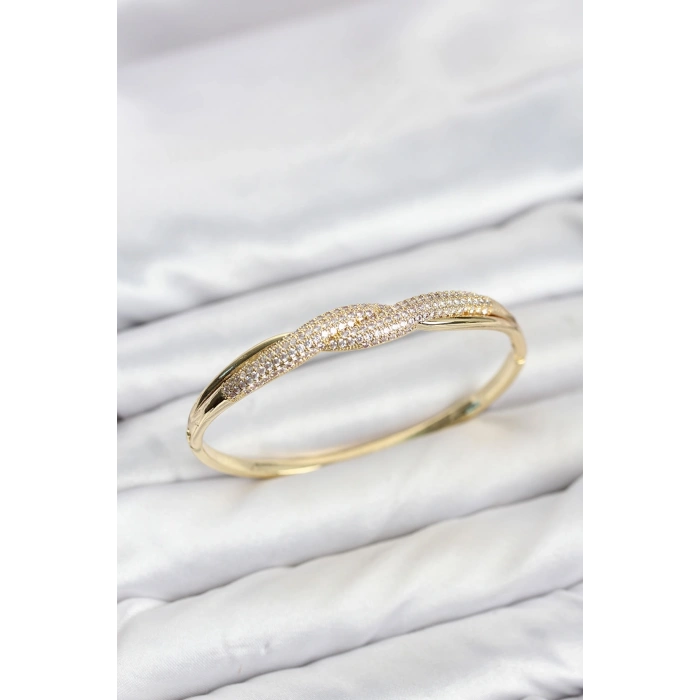Gold Renk Zirkon Taşlı Sarmal Model Kadın Kelepçe Bileklik