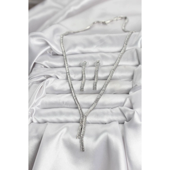 Gümüş Renk Baget Zirkon Taşlı Kadın Kolye Küpe Set