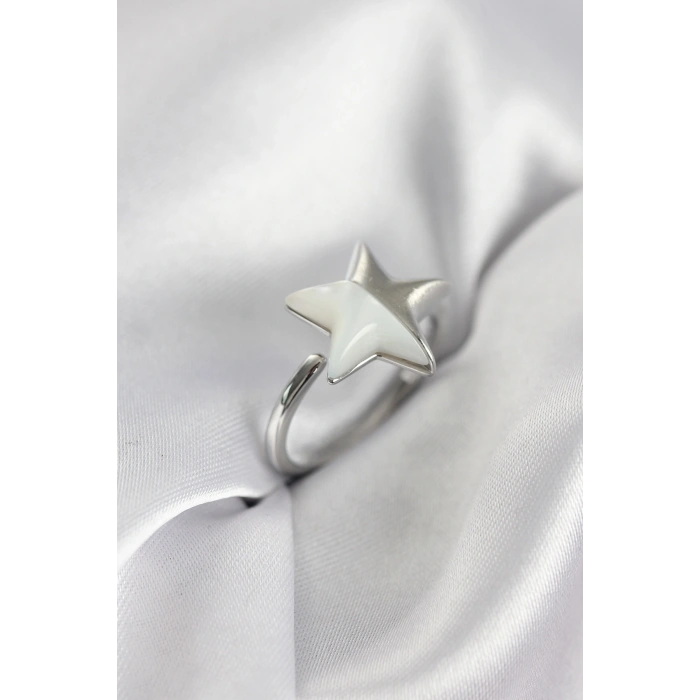 Gümüş Renk Sedefli Yıldız Model Kadın Yüzük