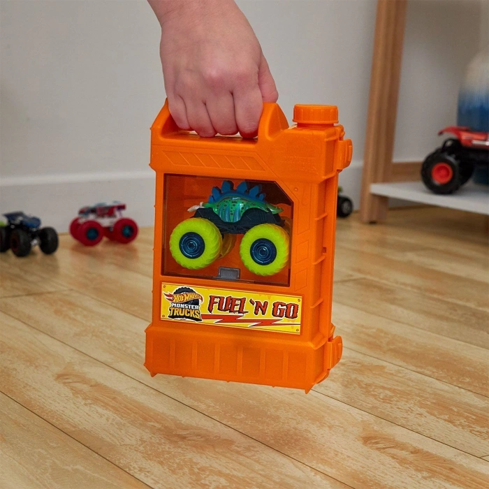 HXT04 Hot Wheels  Trucks Taşınabilir Oyun Seti