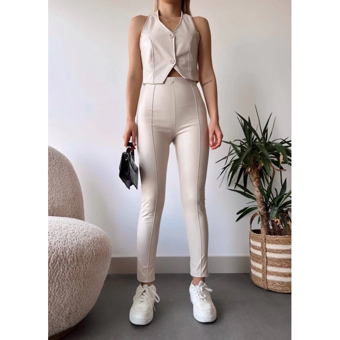 İki düğmeli deri yelek