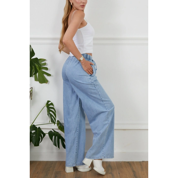 Kadın Rahat Kesim Beli Lastikli İ̇nce Kot Pantolon
