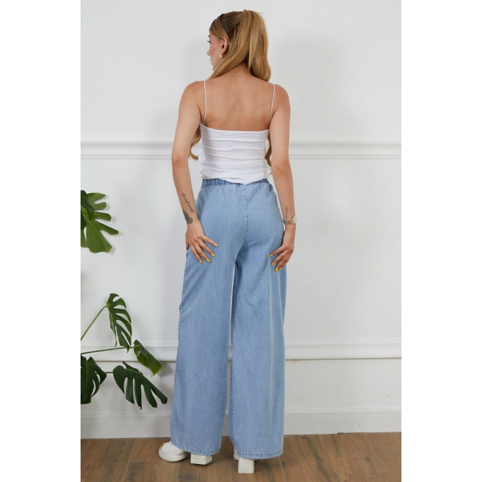 Kadın Rahat Kesim Beli Lastikli İ̇nce Kot Pantolon