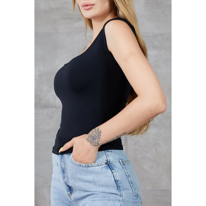 Kadın U Yaka Kısa Kol Likralı Body