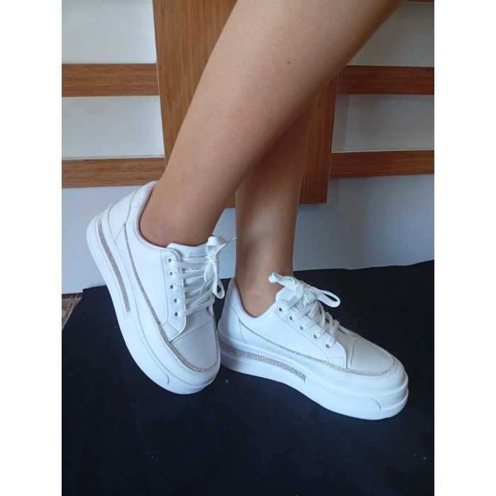 Kadın Yüksek Taban Rahat Şık Günlük Spor Ayakkabı Beyaz Renk