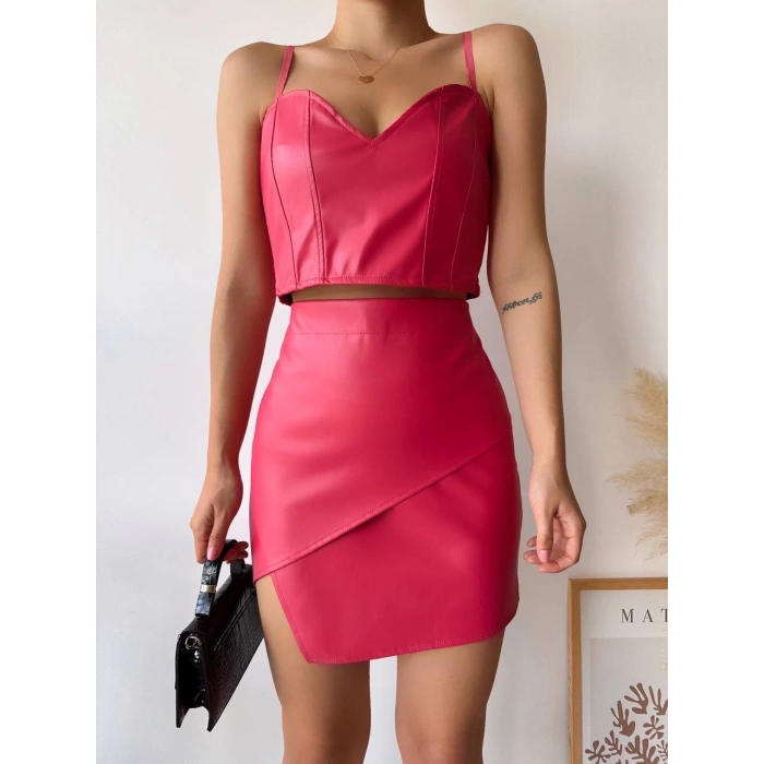 Kapaklı asimetrik model deri etek pembe