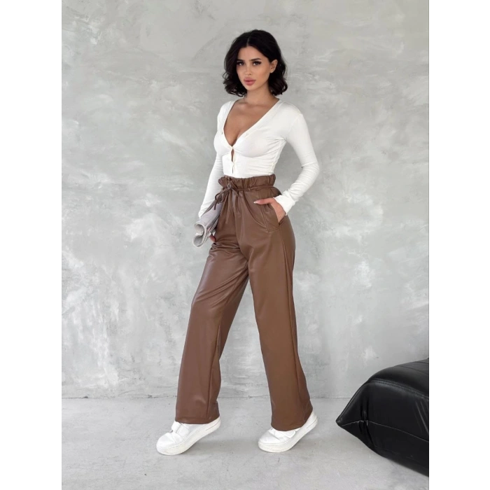 Kendinden ince kemerli deri pantolon kahve