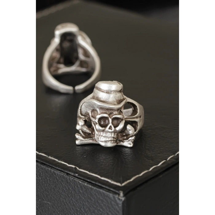 Kuru Kafa Tasarımlı Eskitme Gümüş Renkli Ayarlamalı Model Erkek Yüzük