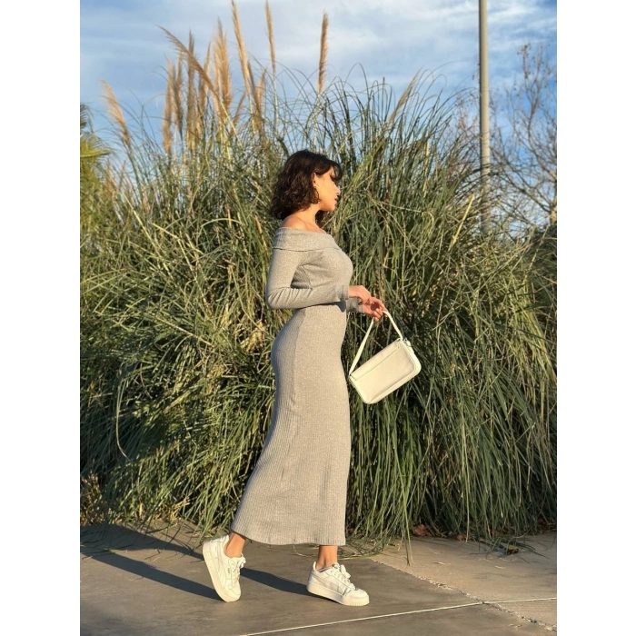 Madonna yaka uzun elbise şardonlu kumaş gri