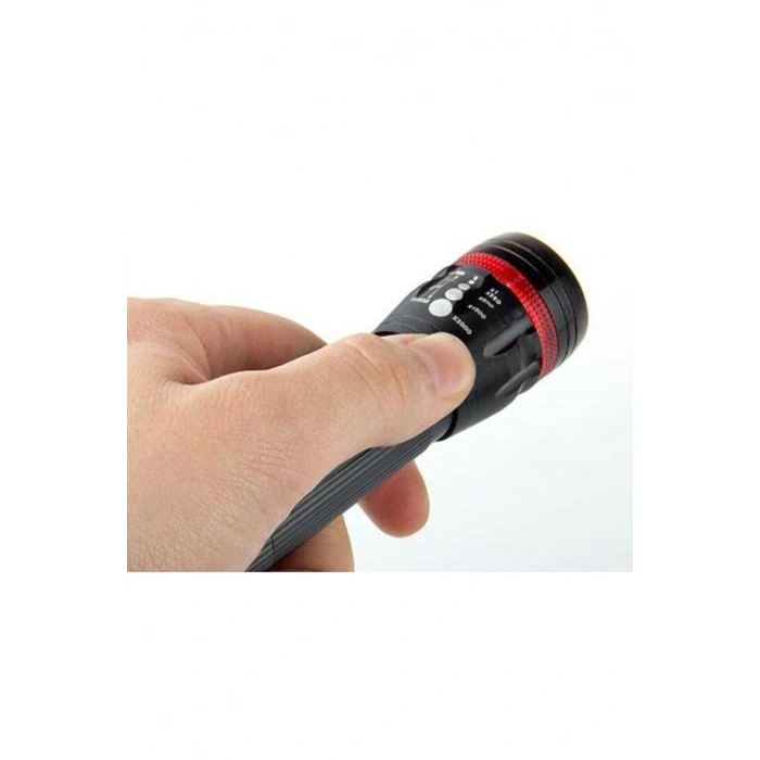 Özel Güvenlikler Için Menzilli Zoomlu Pilli El Feneri Dalı