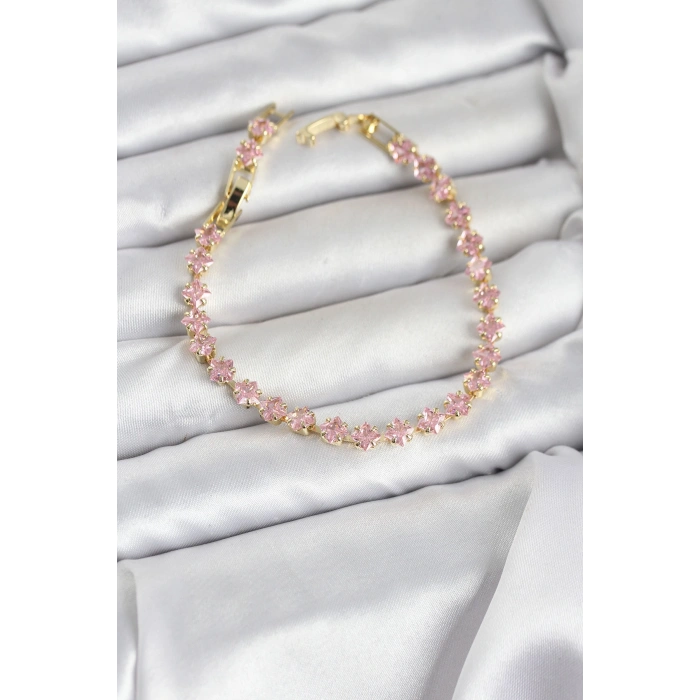 Pembe Kare Zirkon Taşlı Gold Renk Pirinç Su Yolu Kadın Bileklik