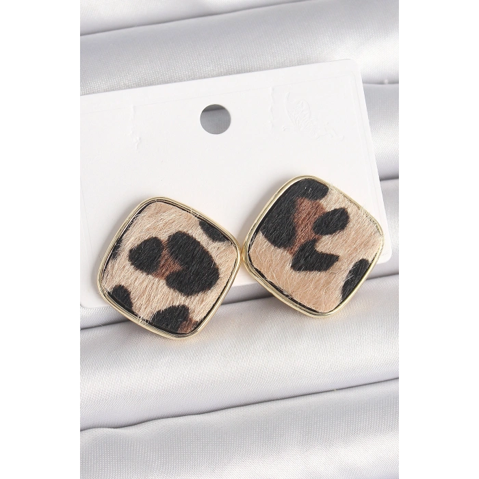 Pirinç Gold Renk Kare Leopar Model Kadın Küpe