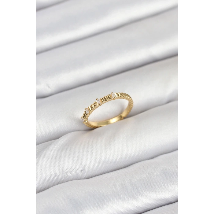 Pirinç Gold Renk Lazer Kesim Kadın Yüzük