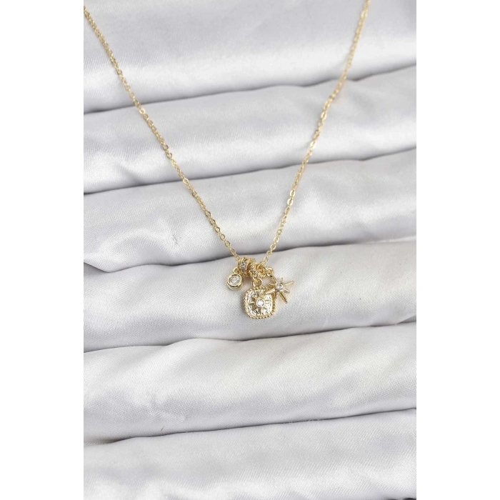 Pirinç Gold Renk Minimal Charmlı Kadın Kolye