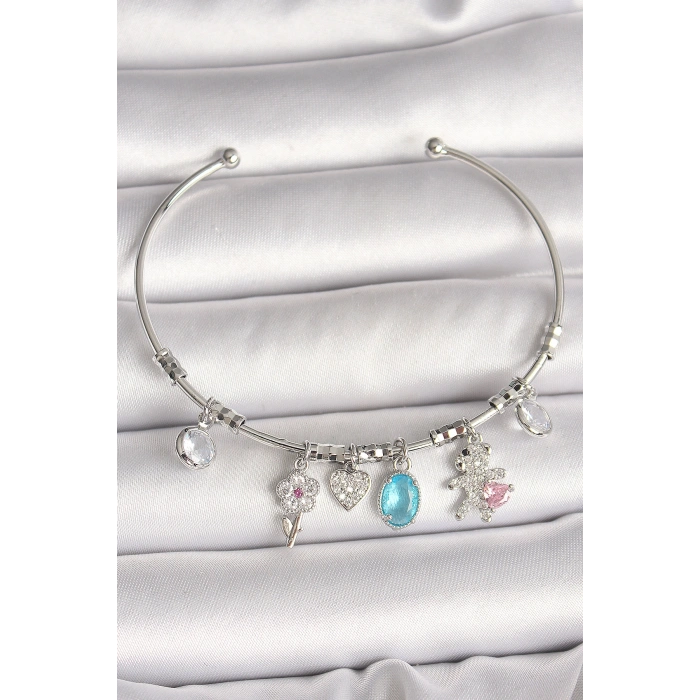 Pirinç Gümüş Renk Sallantı Zirkon Taşlı Ayıcık Figür Çiçek Detay Charm Kadın Bileklik