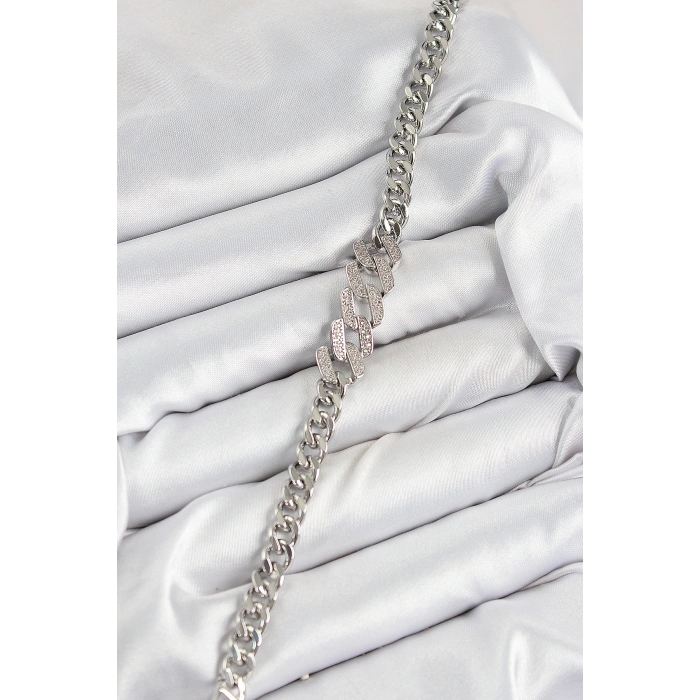 Pirinç Zirkon Taşlı Ezme Küba Zincir Model Gümüş Renk Kadın Bileklik