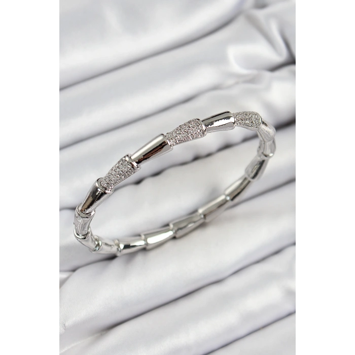 Pirinç Zirkon Taşlı Kemik Model Gümüş Renk Vip Kadın Bileklik