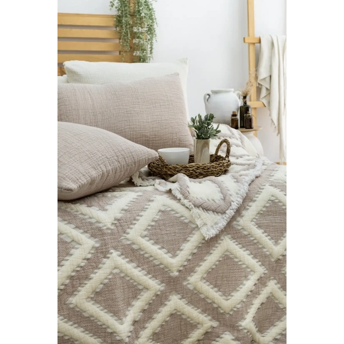 Şaheser Home Collection  Müslin Yatak Örtüsü Seti Çift Kişilik Sonia Bej