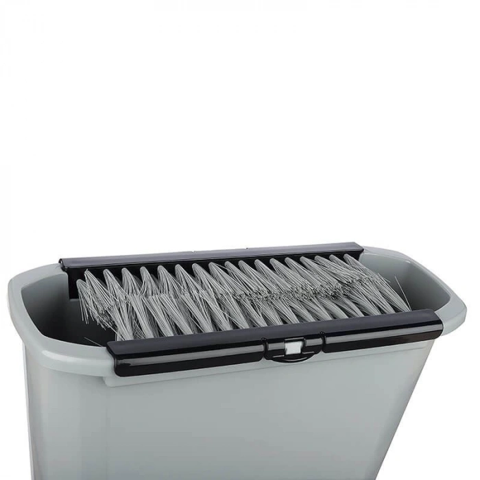 Su Tasarrufu Sağlayan Pratik Vantuzlu Bulaşık Yı Fırçası