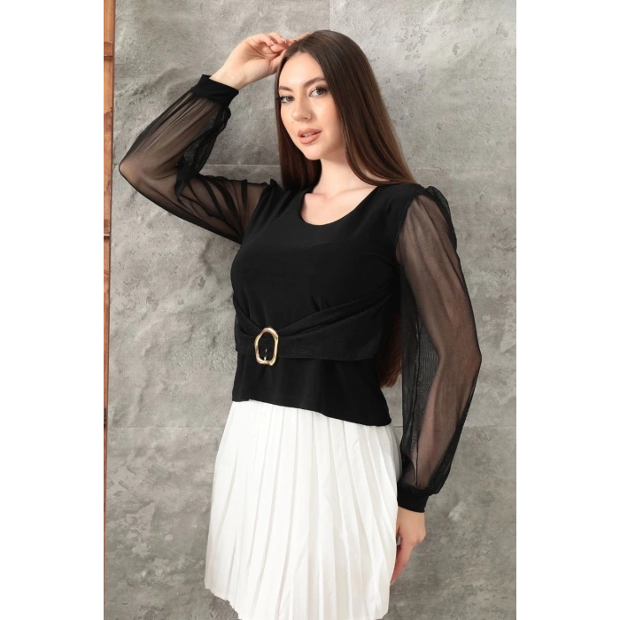 Tokalı tül kollu bluz siyah