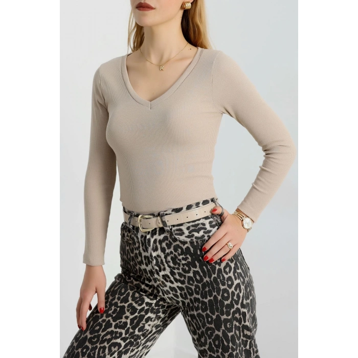 V yaka kaşkorse bluz bej