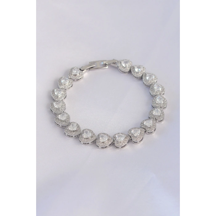 Vip Seri Pirinç Zirkon Taşlı Gümüş Renk Kalp Model Bileklik