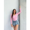 V yaka çizgili bluz pembe