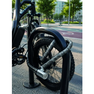 150 cm Uzunluk ve Silindir Kilit Sistemi ile Güvenli Kullanım