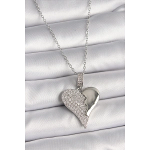 316L Çelik Gümüş Renk Zincir Zirkon Taşlı Kırık Kalp Model Kadın Kolye