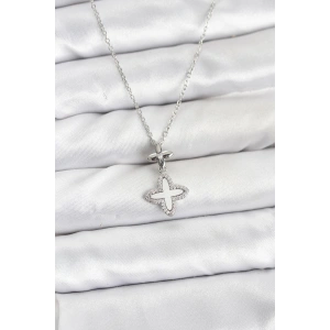 316L Çelik Zincir Gümüş Renk 4 Yapraklı Yonca Model Zirkon Taşlı Kadın Kolye