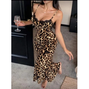 kapsulavm Pamuklu Leopar Desenli İnce Askılı Uzun Elbise