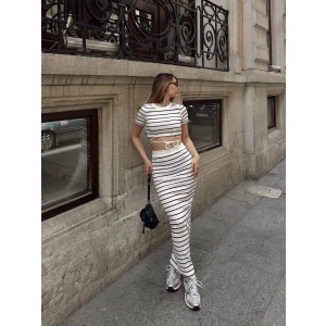 Çizgili etekli takım beyaz s3609