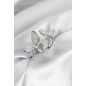 Gümüş Renk Beyaz Kelebek Model Zirkon Taşlı Kadın Yüzük