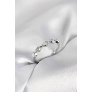 Gümüş Renk Minimal Kalp Model Zirkon Taşlı Pirinç Kadın Yüzük