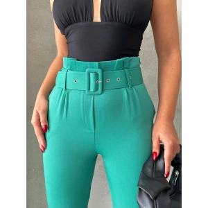 Kemerli havuç pantolon